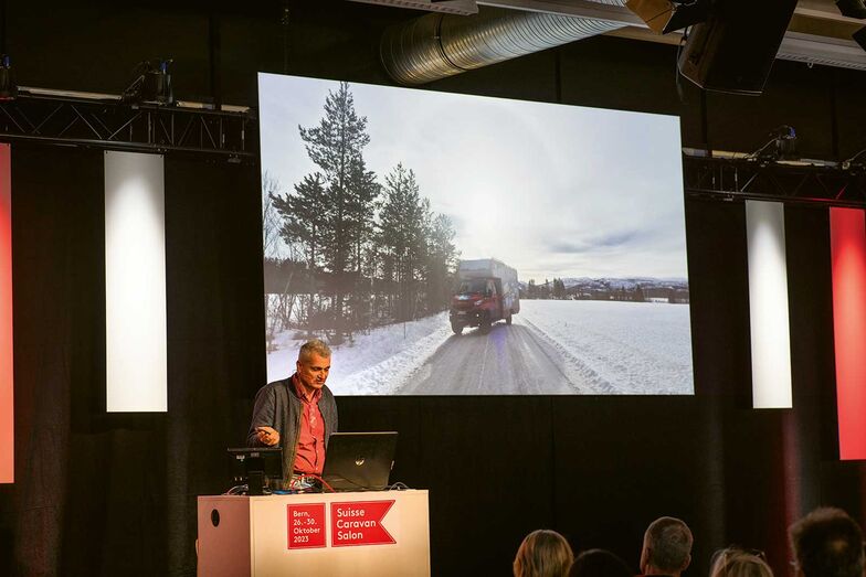 Campingplätze, Tourismus-Destinationen und tourismusnahe Organisationen sowie die Vortragsbühne sind neu im Cube zu finden.