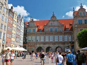 Das Grüne Tor ist eines der vielen historischen Stadttore von Gdańsk und zählt zu den Hauptattraktionen der Altstadt.