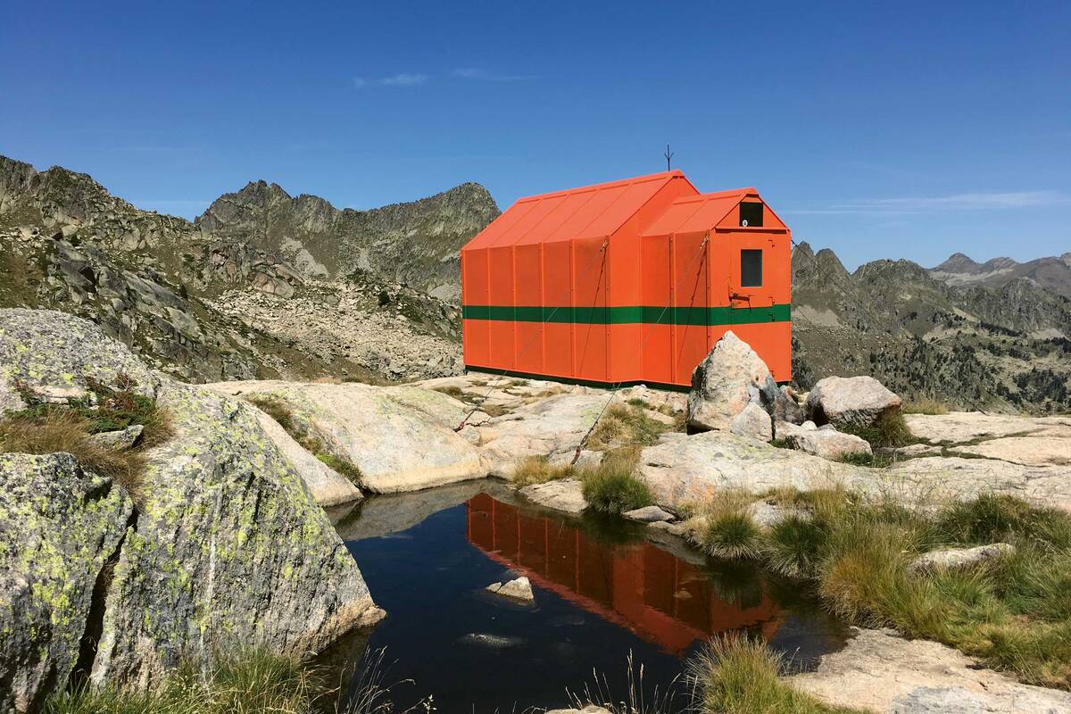 Un bivouac isolé au parc national d’Aigüestortes i Estany de Sant Maurici.